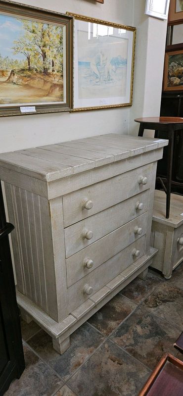 Pine Grey-wash Chest of Drawers