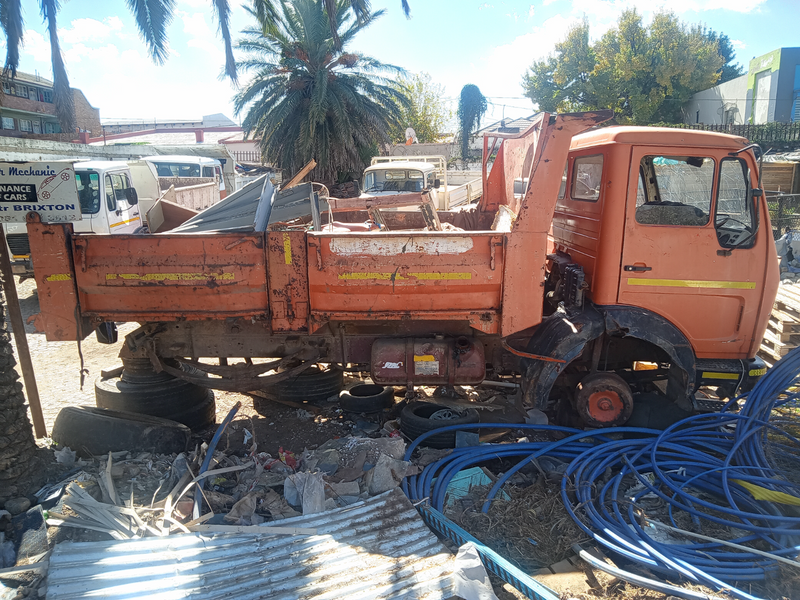 Mercedes 1213 Spares &amp; stripping