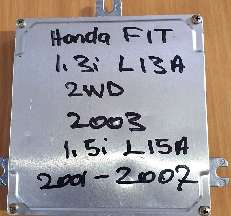Honda FIT 1.3i L13A Engine CDE 1998-2008 KEIHIN ECU part# 37820 PWA 962