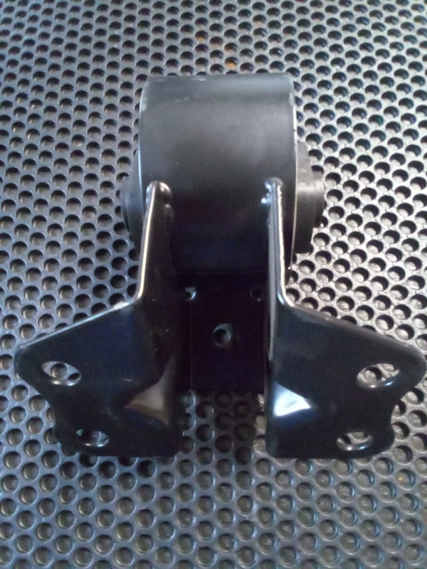 For Sale: NV350 Gearbox Mounting