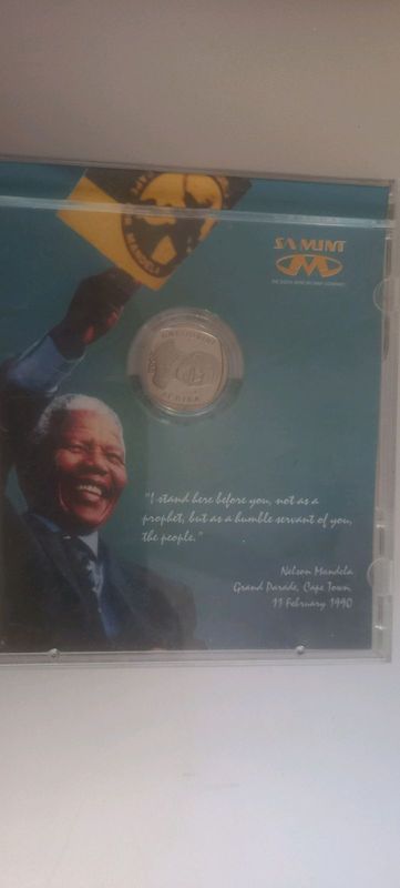 Reduced SA Mint Mandela 2000 Proof coin in CD