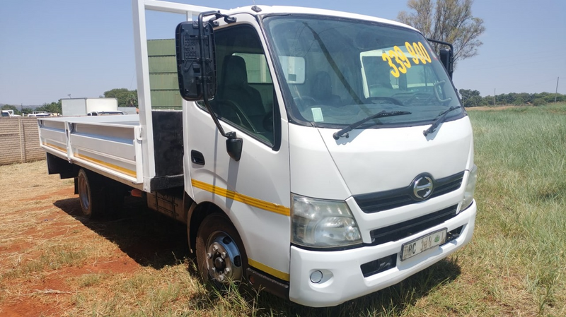 2014   HINO 300 814 DROPSIDE TRUCK FOR SALE (T85)