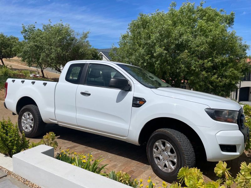 Automatic 2018 Ford Ranger c/cab 2.2 Tdci - 1 owner