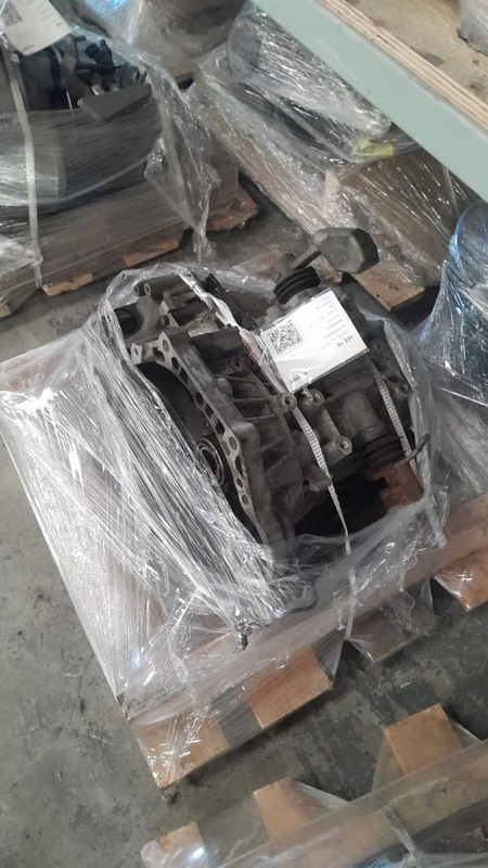 Used TOYOTA 4ZZ Import manual 5 speed gearbox for sale.