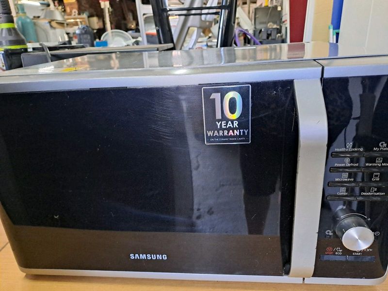Samsung 32 litre microwave