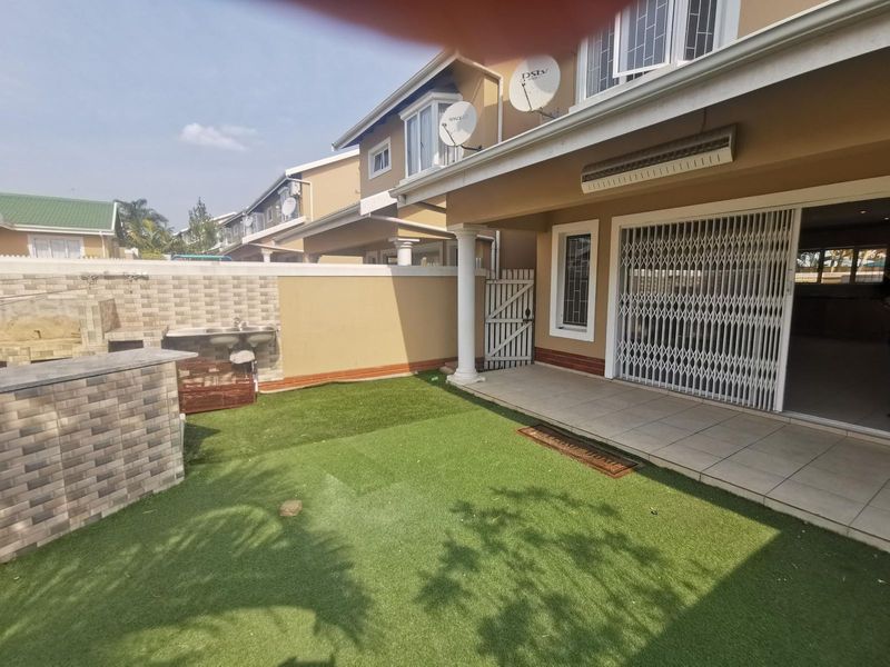 TOWNHOUSE IN MOUNT EDGECOMBE