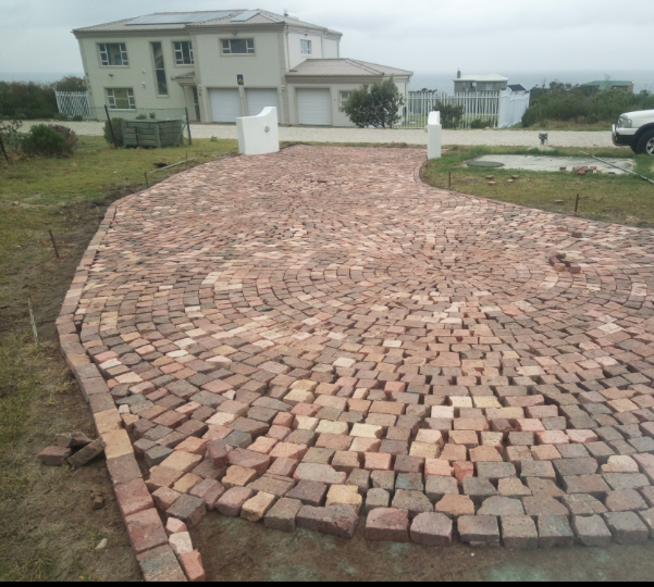 Cheap half brick paving