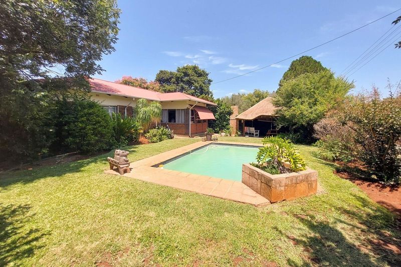 3 bedroom family home for sale in Centurion