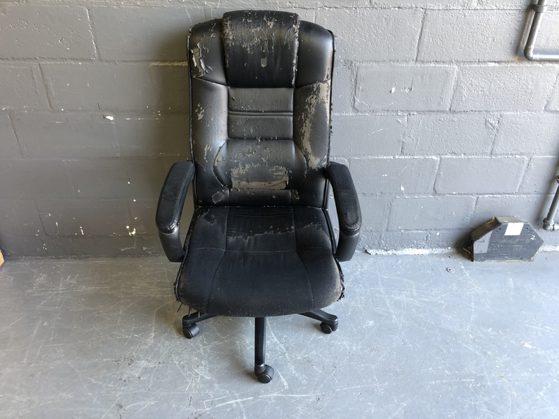 Executive Office Chair (slight damage)-