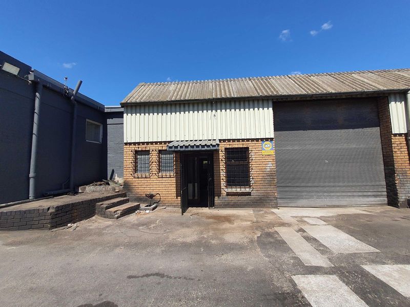 228m2 WAREHOUSE TO LET IN BRACKENFELL