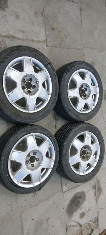 NOT NEGOTIABLE.16inch Volkswagen Golf 4 Rims with 2 Tyres