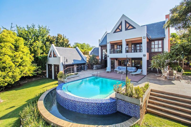 Stately and serene home in the heart of Mooikloof