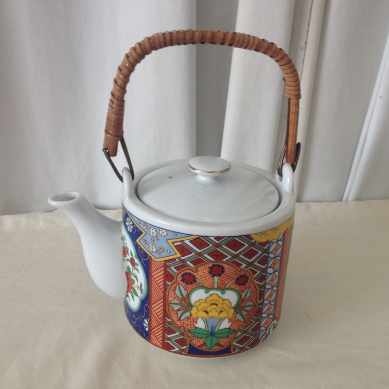 Antique Colourful Kettle / Ornament - (Ref. G189) - (For Sale) - Price R120