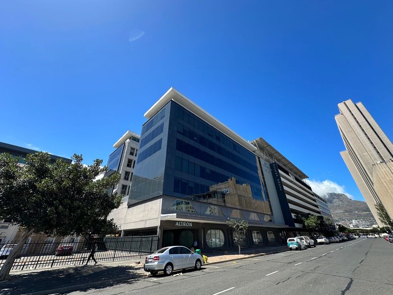 762 m² Office Space to Rent Foreshore I Thomas Pattullo Building