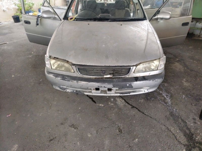 Toyota corolla 99-02 front end