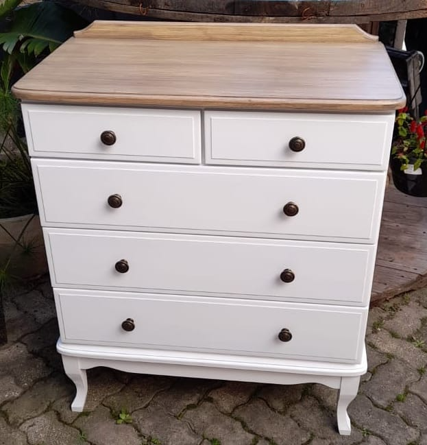 New Chest of Drawers