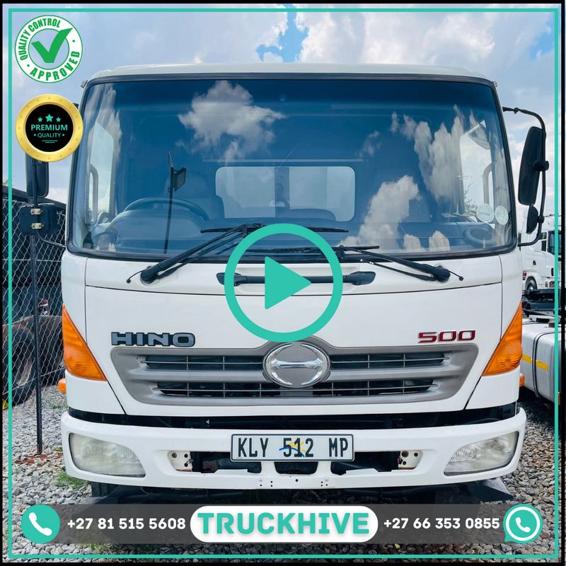 2011 HINO SERIES 500 17:26 - 6 CUBE TIPPER TRUCK FOR SALE