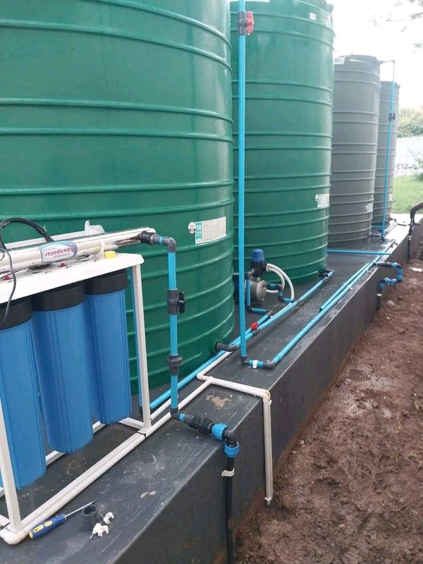 Irrigation installation and filtration installation