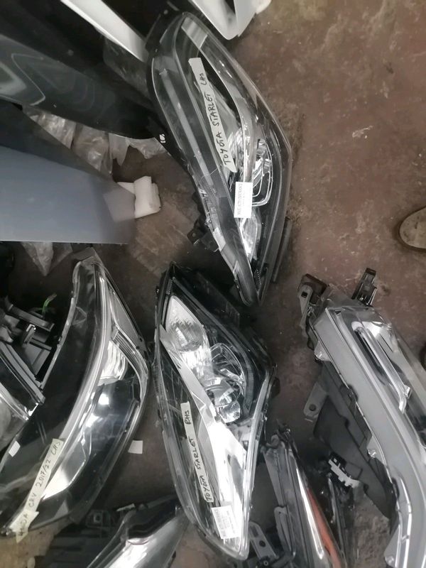Both Headlight Toyota Starlet For Sale 0718191733 What&#39;s App Kato Auto Spares