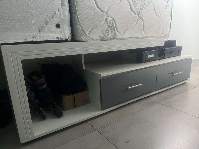 Tv Stand Unit