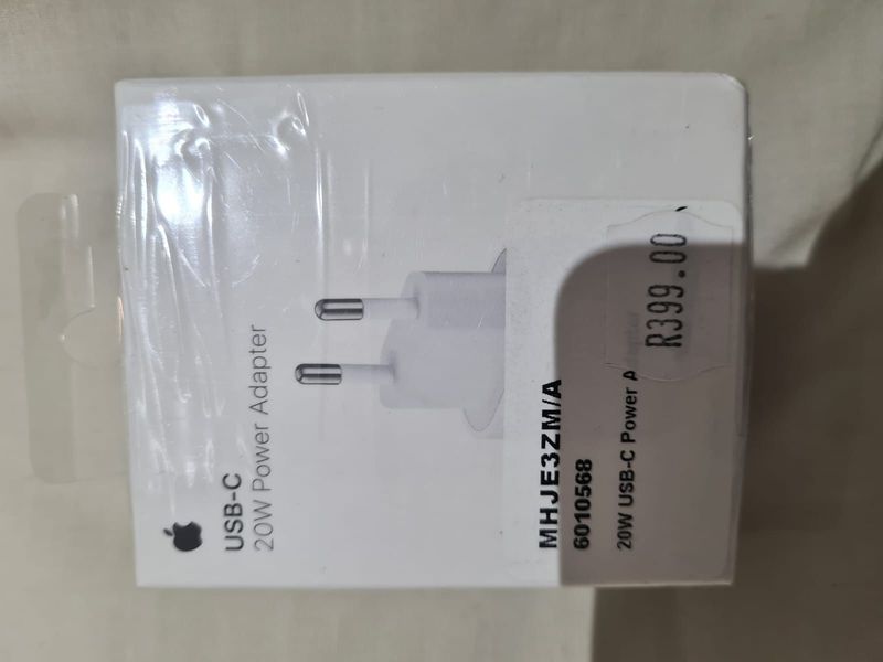 I Phone 13 Charger