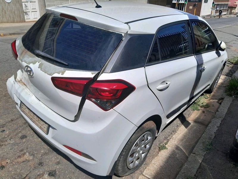 Hyundai i20 stripping for spares (parts) for sale