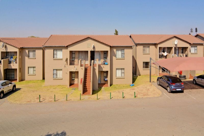 STUNNING 2 BEDROOM, ONE BATH APARTMENT TO LET AT ALBERMARLE, GERMISTON