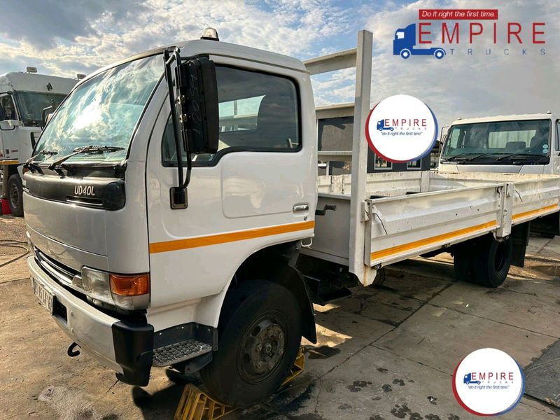 2012 Nissan UD40 4ton dropside truck for sell