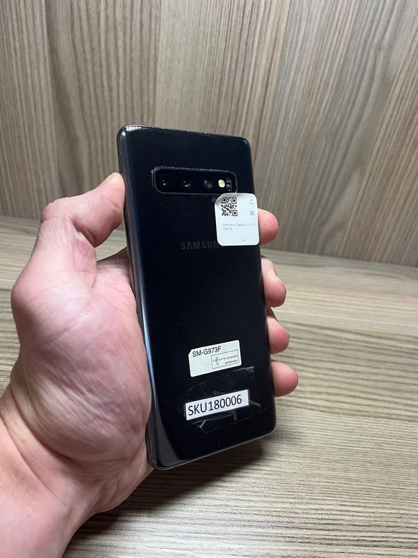 Samsung S10 128 GB Black Available - (CLEARANCE SALE) (R3450)