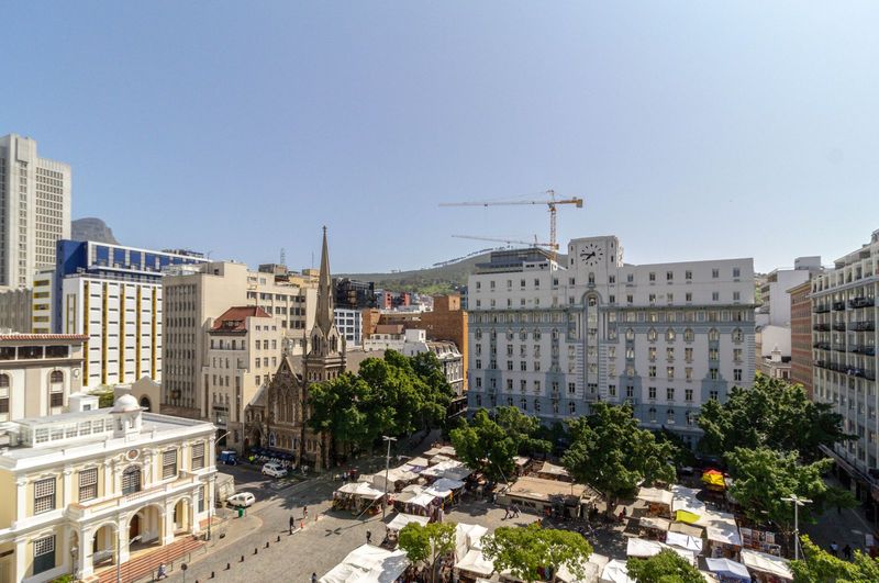 Charming 1-Bedroom Furnished Apartment with Balcony and Stunning City Views – Cape Town City Centre