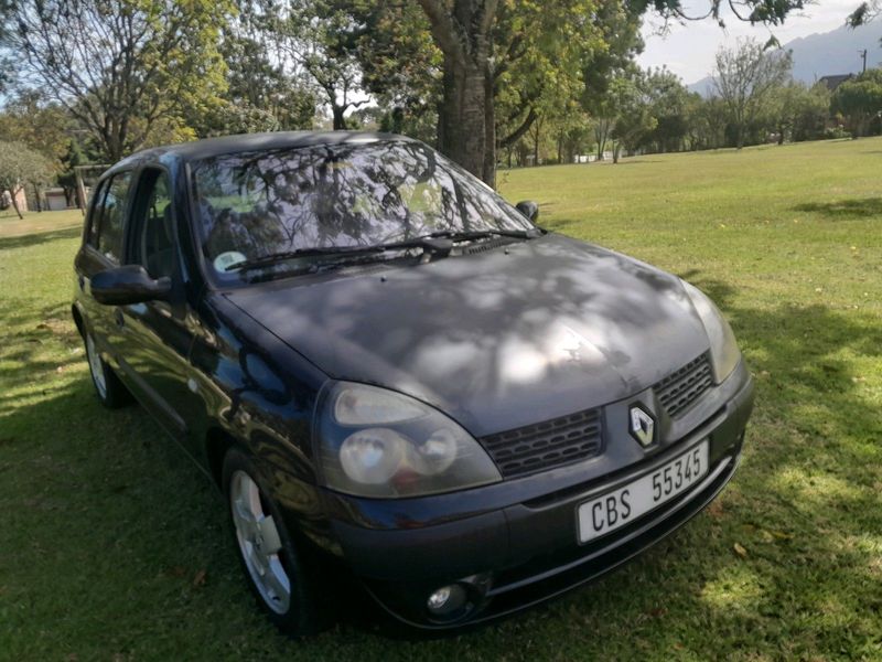 Renualt clio 1.4 automatic