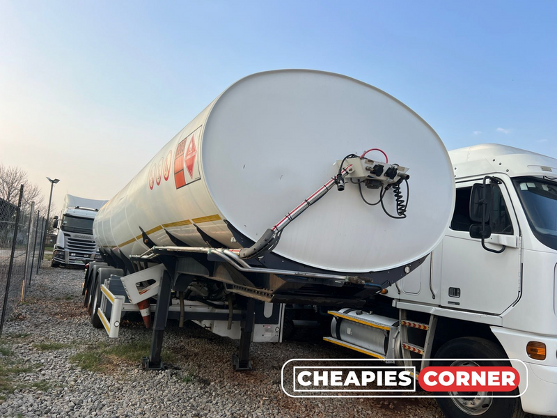 ● Grow Your Business With This 2016 - GRW 40 000 Litres Fuel/Diesel Tanker Trailer ●