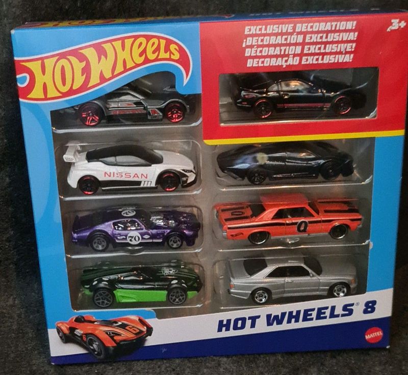 Hot wheels 8 pack cars