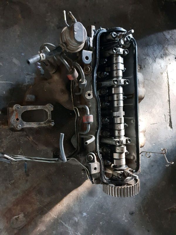 Toyota tazz cylinder head for sale urgent