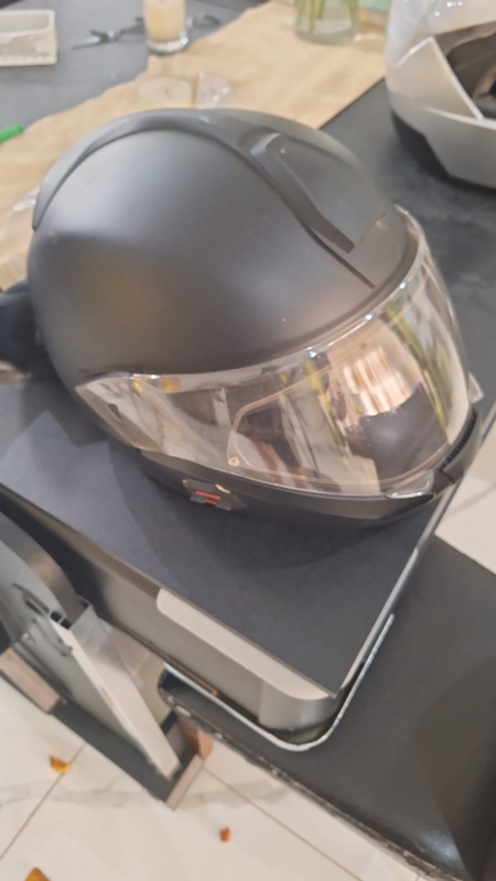 System 6 bmw front flip Helmet L