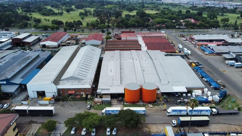 Prime Industrial Property To Let / For Sale in Spartan