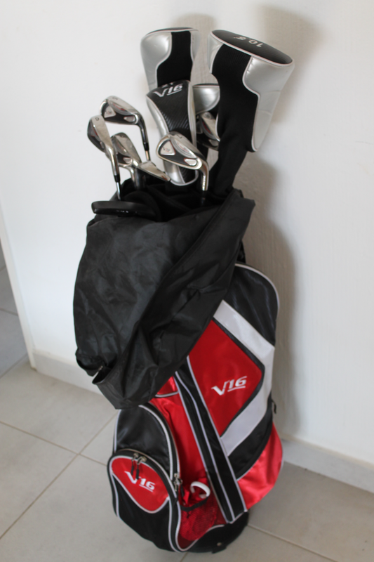 V16 Golf Clubs Package Set with Trolley