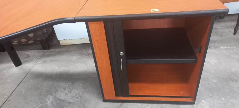 Office Desk for sale R1800