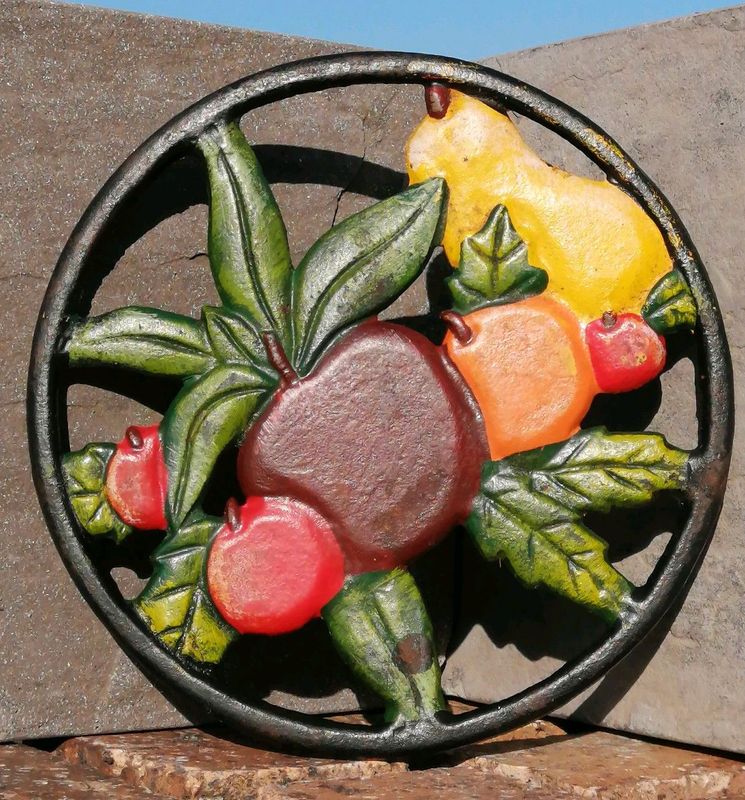Cast Iron Colourful Fruit Trivet Pot Stand