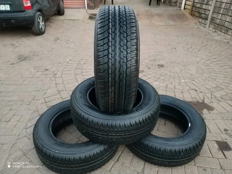 265 60 r18 d u n l o p g r a n d t r e k tyres a set of four on sale