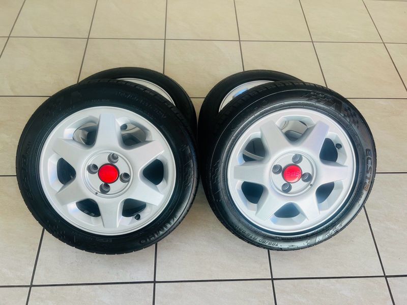 Beautiful 15 inch Mags and Tyres