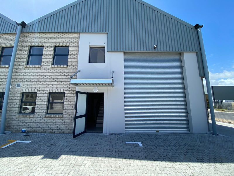 FIRGROVE INDUSTRIAL ESTATE | WAREHOUSE TO RENT | FIRGROVE, SOMERSET WEST | 211SQM