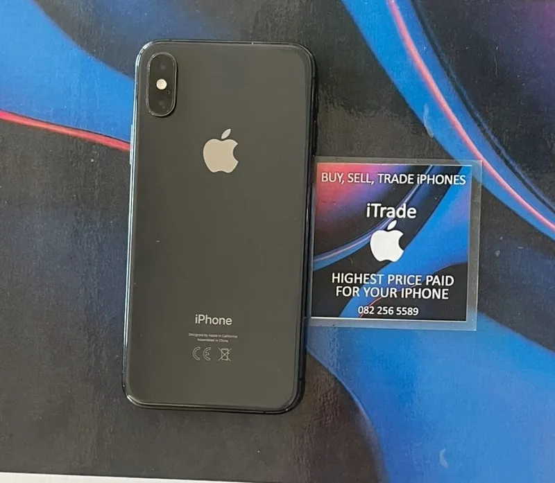 Iphone xs 64 gig black 3 months warranty trade ins welcome (only iphones)