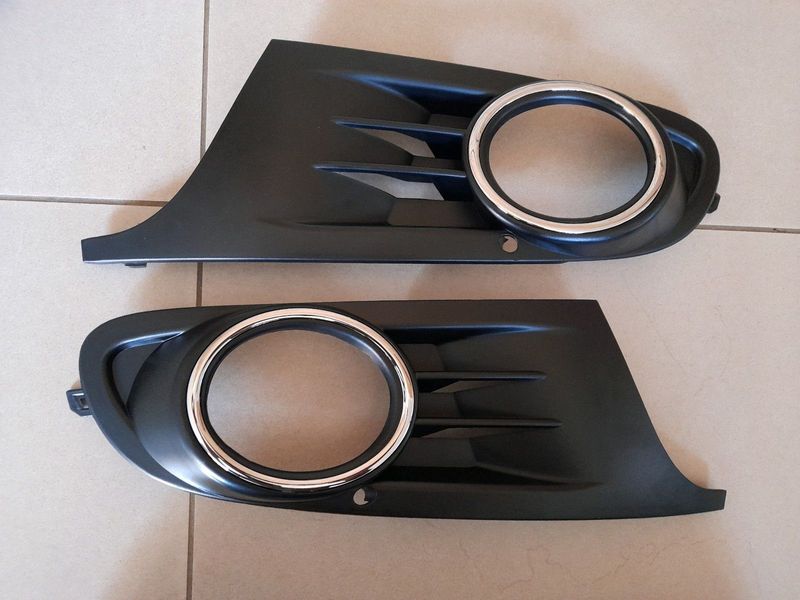 VW GOLF 6 BRAND NEW FOGLIGHTS COVERS SET WITH CHROME TRIMS FORSALE PRICE R250