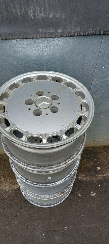 Mercedes wheel rims