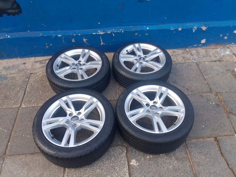 A set of 17inches original Audi A3/A4/A5 mags rim 5x112 PCD with tyres. also fit VW caddy/ golf 5/6/