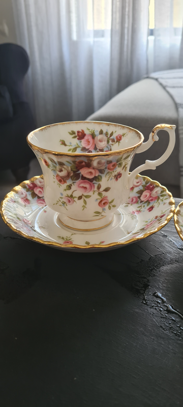 Royal Albert Cottage Garden Tea Set