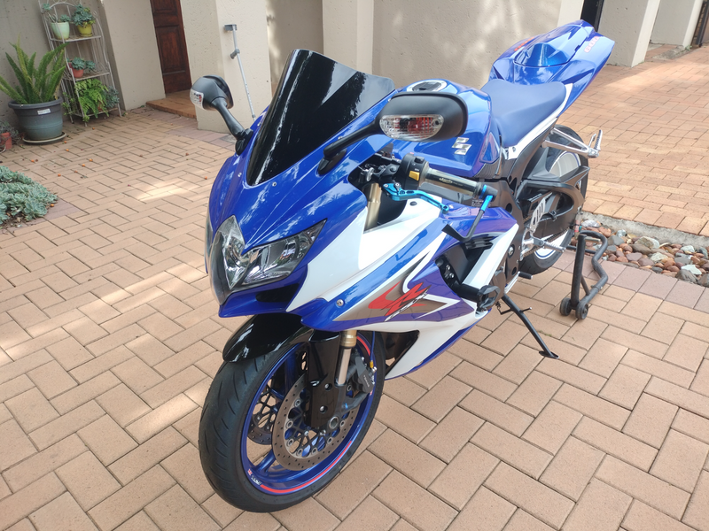 Suzuki GSX-R 600 K9