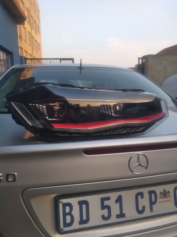 Polo 8 GTI right side headlight plz contact Lucas on 0843018577