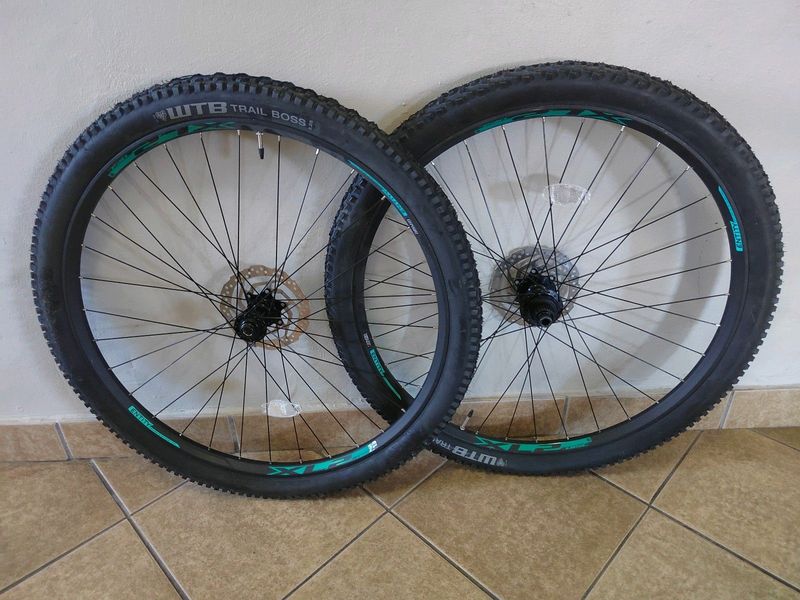 29&#34; Entitiy XL2 Disk Wheelset